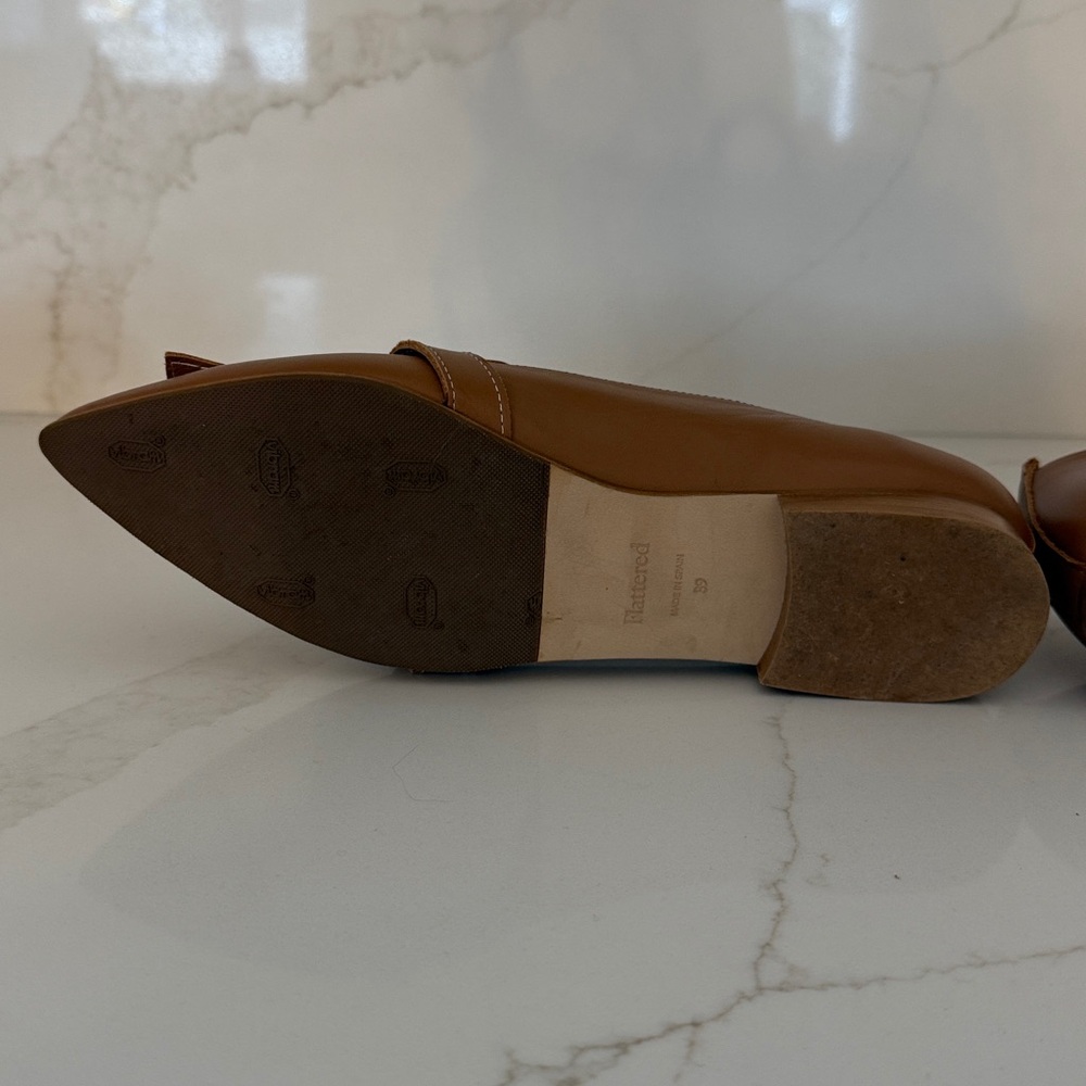 Flattered Tan Leather Flats - Picture 5 of 7